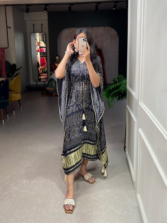 Heritage Glow - Black Printed Kaftan